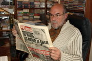 Vicente Díez en su despacho de El Burgo./JAVIER SOLÉ-