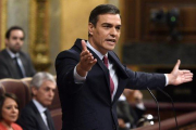 El presidente del Gobierno en funciones Pedro Sánchez en el hemiciclo del Congreso.-PIERRE-PHILIPPE MARCOU AFP