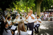 Concierto de sanjuaneras de la Banda municipal de Soria - MARIO TEJEDOR (3)