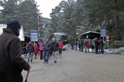 Turistas en las inmediaciones de la Laguna Negra el pasado lunes.-MARIO TEJEDOR