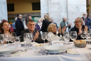 Imagen de la comida catalano-madrileña por el dialógo de este martes en Madrid.-EL PERIÓDICO (AYUNTAMIENTO DE MADRID)