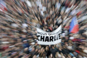 Vista aérea de la gran manifestación que este domingo recorrió el centro de París, tras el ataque a la revista satífica 'Charlie Hebdo'.-Foto: REUTERS / ERIC GAILLARD
