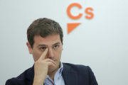 Albert Rivera en la reunion del comite ejecutivo de Ciudadanos-/ FOTO: JOSÉ LUIS ROCA