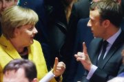 Merkel y Macron, en la cumbre europea en Bruselas.-REUTERS / JULIEN WARNAND