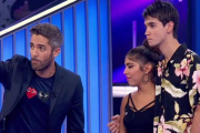 Roberto Leal junto a África y Dave en el plató de OT 2018.-RTVE