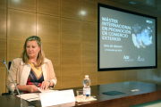 PIlar del Olmo, durante la clausura del Master Internacional de Promoción del Comercio Exterior.-ICAL