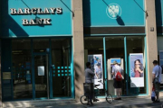 Oficina de Barclays, uno de los bancos sancinados por el 'caso líbor'-ARCHIVO / RICARD CUGAT