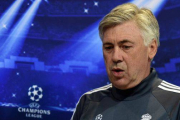 Carlo Ancelotti, minutos antes de comenzar la rueda de prensa en la ciudad deportiva de Valdebebas.-Foto: AFP / GERARD JULIEN