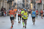 La Media Maratón de El Burgo de Osma reunió el año pasado a medio millar de participantes en la línea de salida.-Diego Mayor