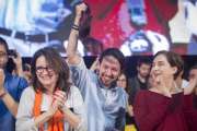Errejón, Oltra, Iglesias y Colau en el mitin de cierre de campaña del 20-D, en Valencia.-MIGUEL LORENZO
