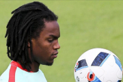 Renato Sanches, en el entrenamiento de Portugal, este martes en Lyón.-EFE / MIGUEL A LOPES