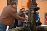 La famosa fuente de cerveza de en la ciudad de Zalec, Eslovenia.-EL PERIÓDICO