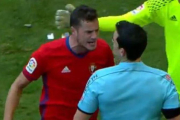 Oriol Riera no acabó nada contento con la actuación arbitral del partido que enfrento a su Osasuna ante el Sevilla.-