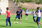 Entrenamiento de ayer del Numancia en el anexo de Los Pajaritos.-Álvaro Martínez