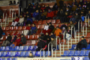 Aficionados sorianos durante un partido en Los Pajaritos. / DIEGO MAYOR-