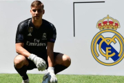 Andriy Lunin y Florentino Pérez, en el Bernabéu. /-ZIPI