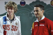 El ruso Andrey Rublev y el catalán Tommy Robredo, los dos tenistas que abrirán la eliminatoria entre Rusia y España por el ascenso al grupo mundial de la Copa Davis.-Foto: RFET