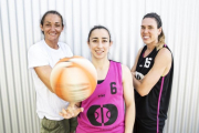 Laia Palau, Silvia Domínguez y Anna Cruz posan antes de viajar a Río para afrontar los Juegos-JOAN CORTADELLAS