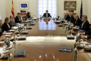 Soria, Pastor y Alonso, en el Consejo de Ministros extraordinario celebrado el 11 de noviembre del año pasado.-JOSÉ LUIS ROCA