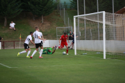 El Burgos, en un partido de pretemporadael pasado verano, es uno de los rivales del Numancia este curso. MARIO TEJEDOR