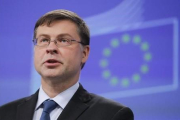 El vicepresidente de la Comisión Europea, Valdis Dombrovskis, responsable de las propuestas para culminar la Unión Bancaria.-EFE / OLIVIER HOSLET