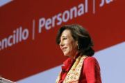 La presidenta del Banco Santander, Ana Botín, durante la junta de accionistas de la entidad.-EFE