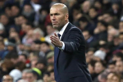 Zinedine Zidane, durante el último partido de Liga contra el Sporting.-DAVID CASTRO