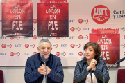 Agustín Prieto y Nuria Pérez ayer, en la presentación del séptimo congreso ordinario de UGT Castilla y León.-ICAL