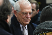 Josep Borrell dice que, ante las propuestas de Torra, lo que cuentan son los hecho-JOHN THYS (AFP)