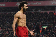 Mohamed Salah celebra su gol al Manchester United.-PAUL ELLIS (AFP)