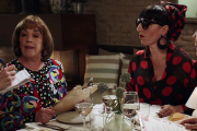 Carmen Maura y Rossy de Palma, en el espot Amodio, de la empresa Campofrío-. / PERIODICO