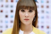 Aitana en el videoclip de Teléfono.-EL PERIÓDICO