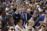 El líder del PP, Mariano Rajoy, este miércoles en un paseo por Jerez de la Frontera.-EFE / VÍCTOR LÓPEZ