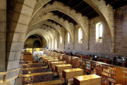 La Biblioteca de Cataluña.-