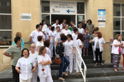 Concentración en junio de parte del personal afectado por las altas temperaturas en servicios hospitalarios.-Álvaro Martínez