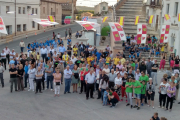 Vecinos en las fiestas de Langa.-A.H.