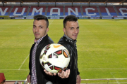 Los hermanos Valcarce en el estadio de Los Pajaritos.-VALENTÍN GUISANDE