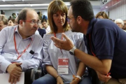 Miquel Iceta, Idoia Mendia y Antonio Hernando, en el comité federal del PSOE.-