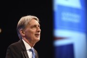 Hammond interviene en la conferencia del Partido Conservador, en Manchester-EFE / FACUNDO ARRIZABALAGA