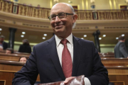 El ministro Cristobal Montoro, en el Congreso de los Diputados.-DAVID CASTRO