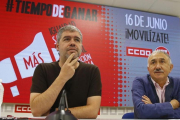 Los secretarios generales de CCOO y UGT, Unai Sordo y José María Álvarez, durante la rueda de prensa ofrecida este martes para presentar las movilizaciones en toda España para el sábado 16 de junio.-EFE
