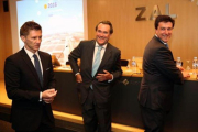 Alfonso Martínez, director general de Cilsa; Sixte Cambra, presidente de Port de Barcelona, e Ismael Clemente, consejero delegado de Merlin Properties.-RICARD CUGAT