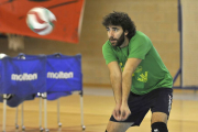 Sevillano, fichaje del Río Duero San José.-VALENTÍN GUISANDE
