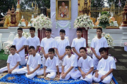 El equipo de fútbol de los Jabalís de Tailandia.-OFICINA DEL GOBERNADOR DE CHIANG