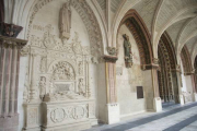 El Arzobispado de Burgos, la Obra Social La Caixa y la Fundación Caja de Burgos inauguran la restauración del Claustro alto de la catedral.-Ricardo Ordóñez / ICAL