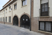 Exterior de la residencia Sor María de Jesús. / ÁLVARO MARTÍNEZ-