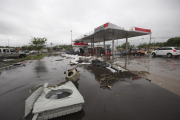 Tornados y fuertes lluvias ocasionan daños materiales muy graves en los EEUU.-AP / THE VICKSBURG POST