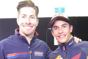 El norteamericano Nicky Hayden y Marc Márquez, en Australia.-ARCHIVO /  EMILIO PÉREZ DE ROZAS