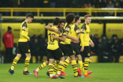 El Borussia Dortmund requiere del triunfo en la última semana y una derrota del Bayern.-BVB