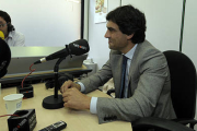 El director de Caja Rural de Soria, Alfonso de la Lastra, en la entrevista emitida por Castilla y León Radio. / A.M.-